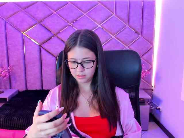 SarahSweett webcam