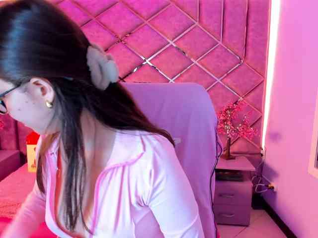 SarahSweett webcam