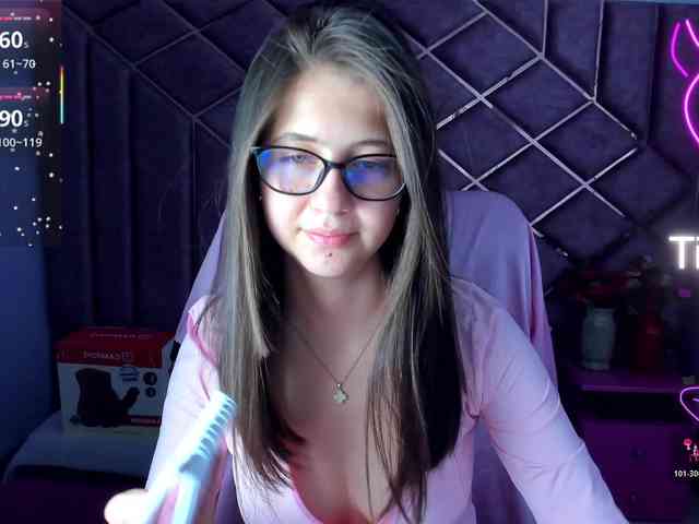 SarahSweett webcam