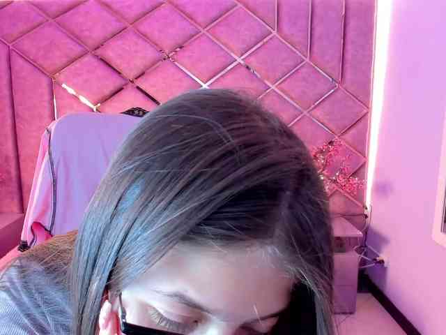 SarahSweett webcam