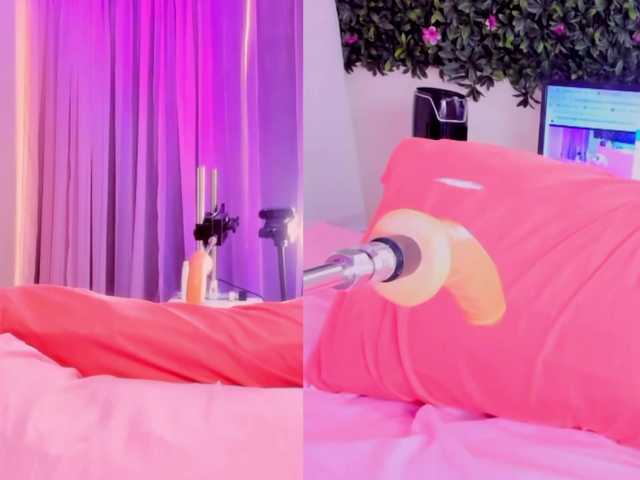 Just-minnie live cam on BongaCams