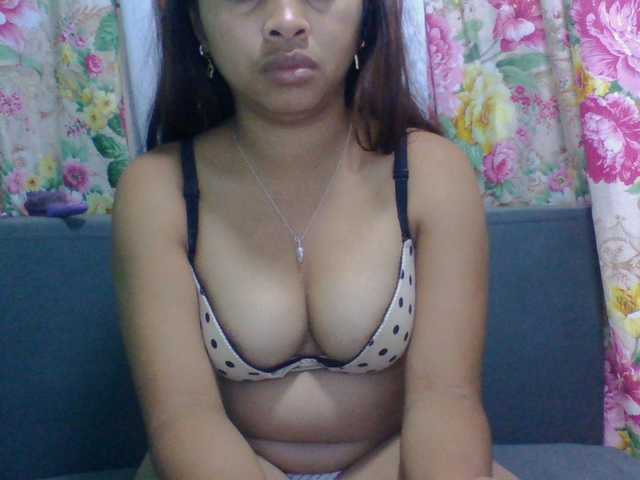 RIKEZ live cam on BongaCams