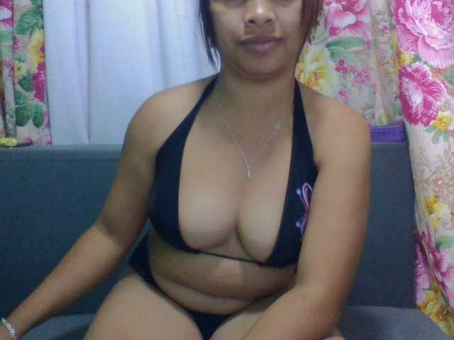 RIKEZ live cam on BongaCams