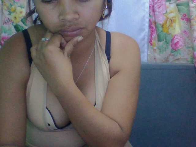 RIKEZ live cam on BongaCams
