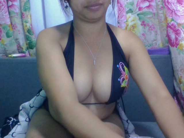 RIKEZ live cam on BongaCams