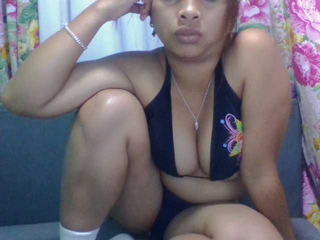 RIKEZ live cam on BongaCams