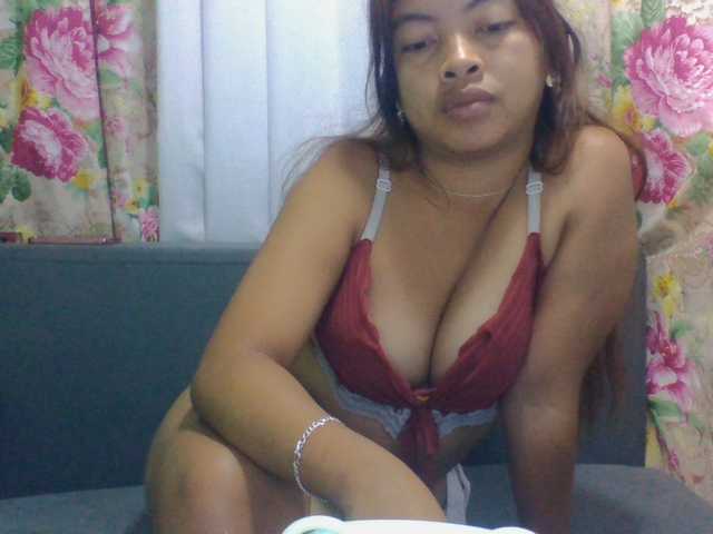 RIKEZ live cam on BongaCams