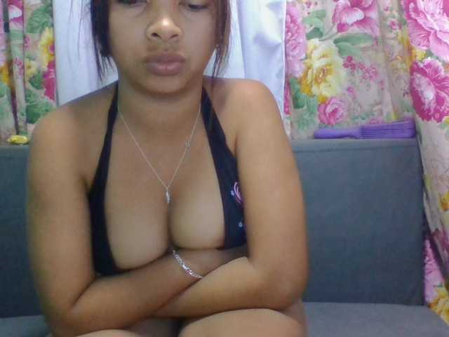 RIKEZ live cam on BongaCams