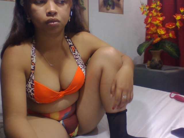 RIKEZ, live now on BongaCams