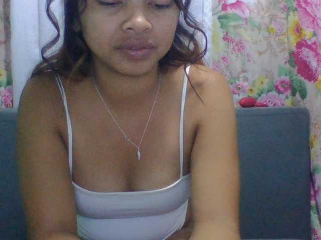 RIKEZ live cam on BongaCams