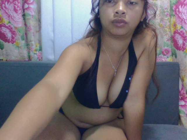 RIKEZ live cam on BongaCams
