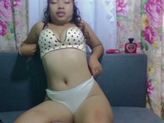 RIKEZ live cam on BongaCams