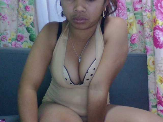 RIKEZ live cam on BongaCams