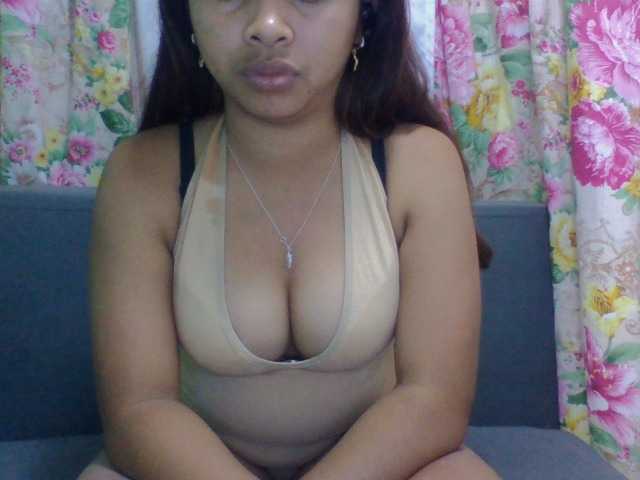 RIKEZ live cam on BongaCams