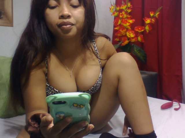 RIKEZ live cam on BongaCams