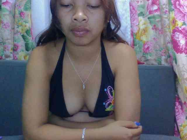 Naomi06 webcam
