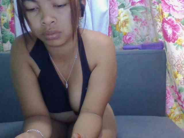 Naomi06 webcam