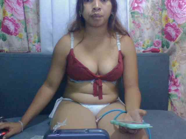 Pinahsexy webcam