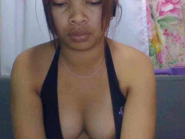 Naomi06 webcam