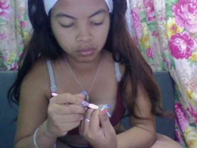 Naomi06 webcam