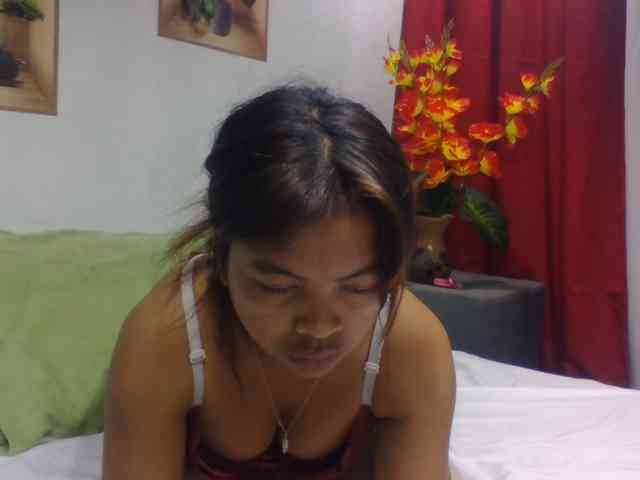 Naomi06 webcam