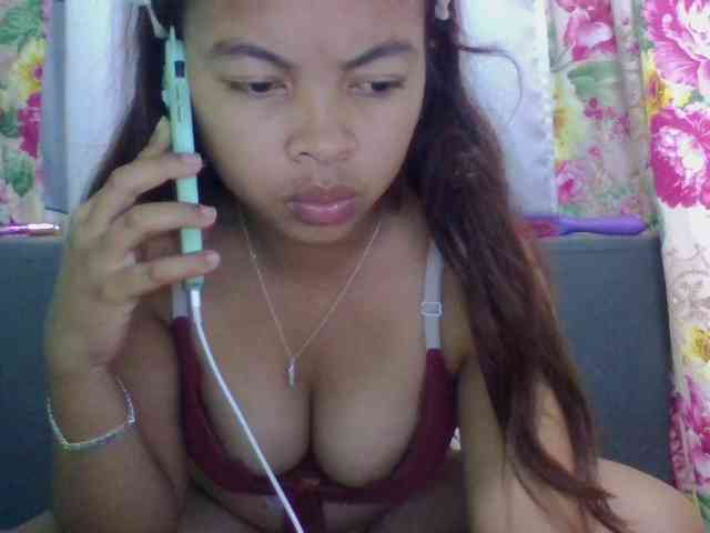 Naomi06 webcam
