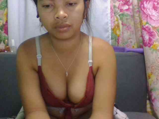 Naomi06