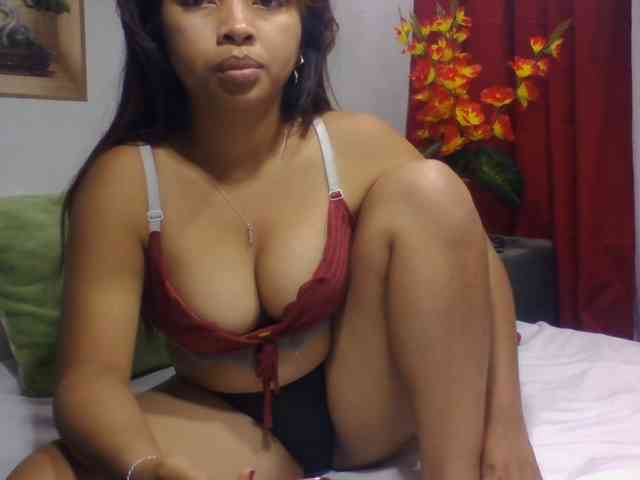 Naomi06