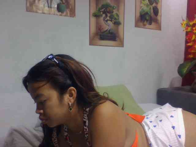 Naomi06