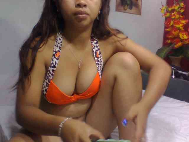 Naomi06