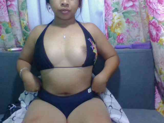 Naomi06 webcam