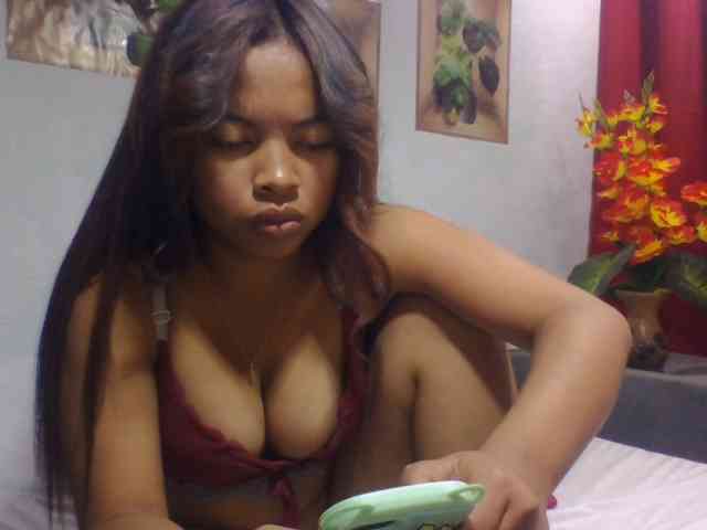 Naomi06