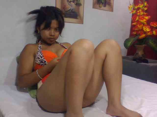Naomi06 webcam