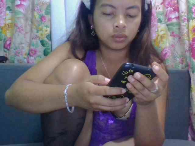 Naomi06 webcam