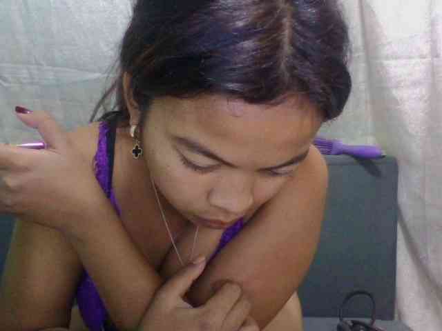 Naomi06 webcam