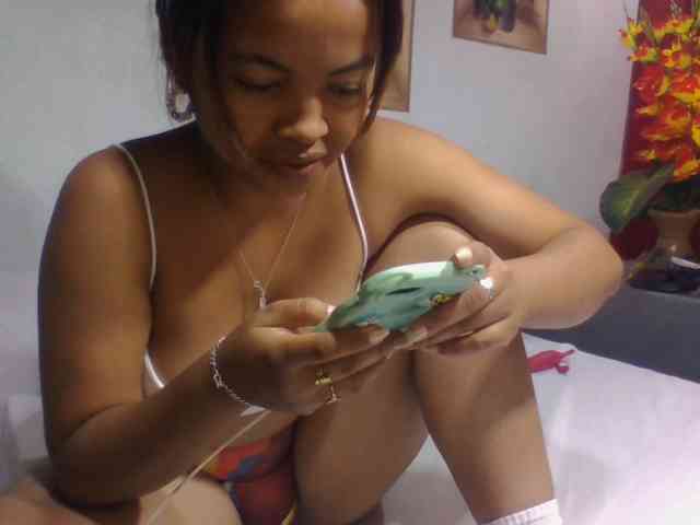 Naomi06