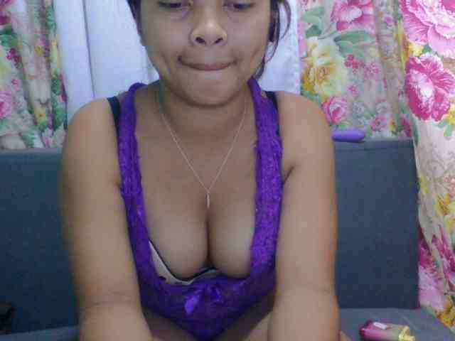 Naomi06