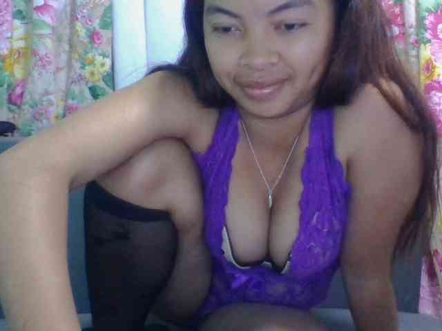 Naomi06 webcam