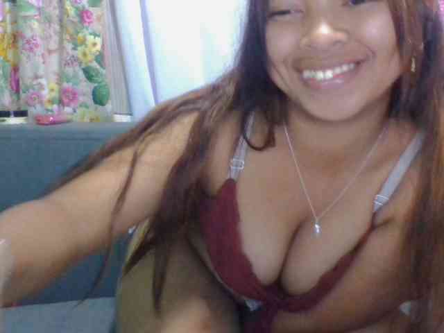 Naomi06 webcam