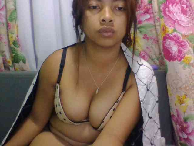 Naomi06