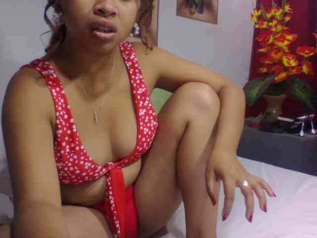 RIKEZ's webcam live show