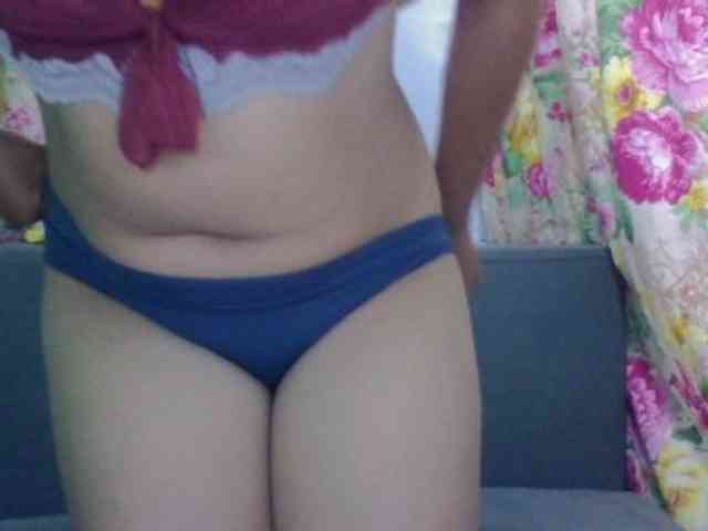 Naomi06 webcam