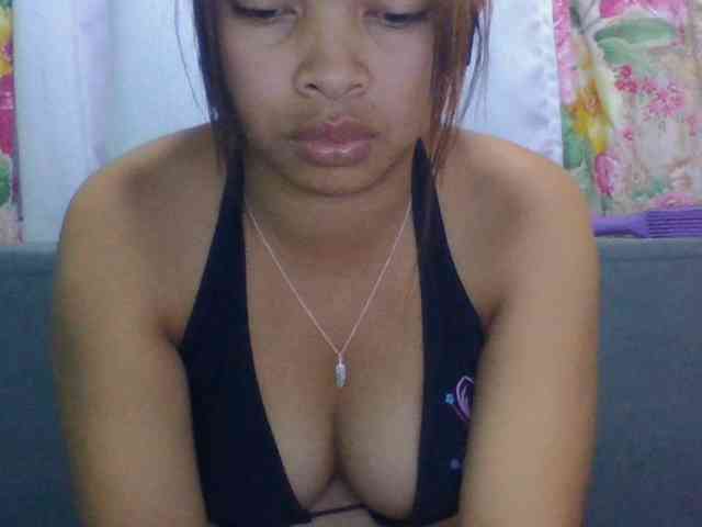 Naomi06 webcam