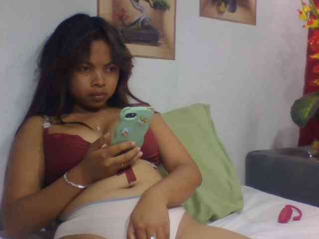 Naomi06