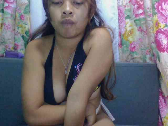Naomi06 webcam