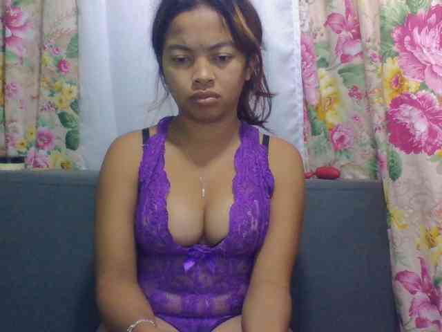 Naomi06