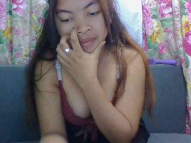 Naomi06 webcam