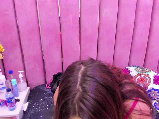 DulceeCherry webcam