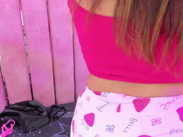 DulceeCherry webcam