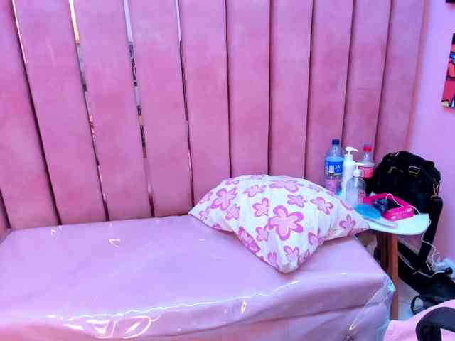DulceeCherry webcam